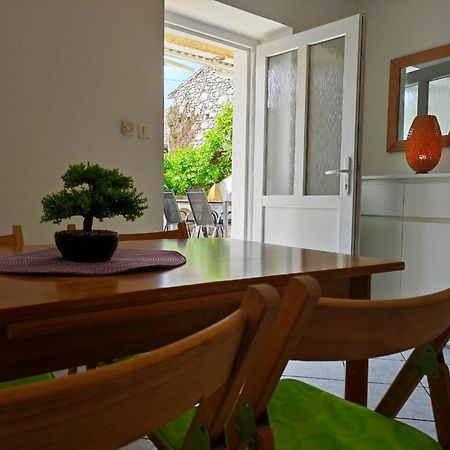Apartment Rose Krk Town Exterior foto