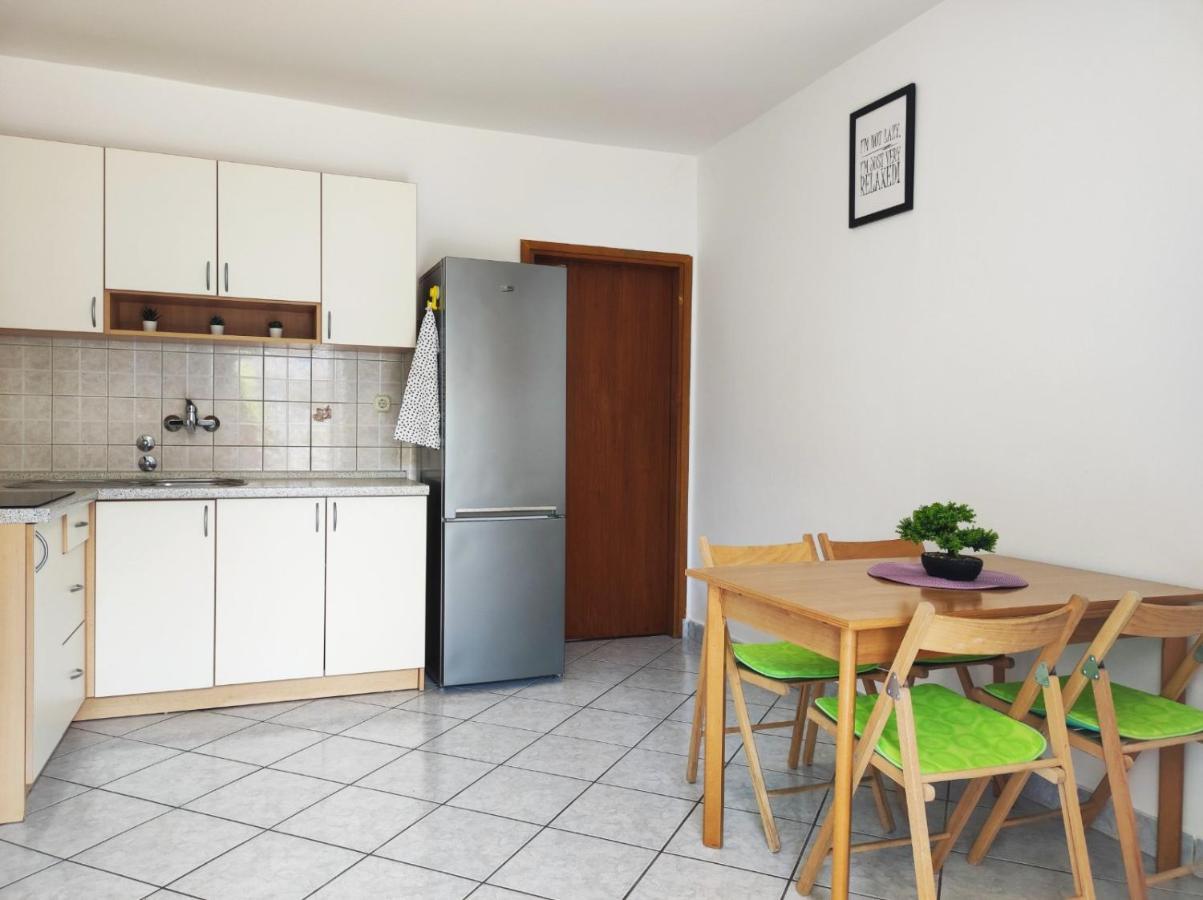 Apartment Rose Krk Town Exterior foto