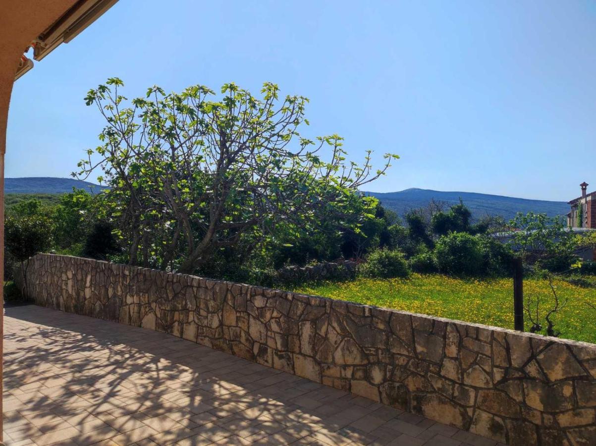 Apartment Rose Krk Town Exterior foto