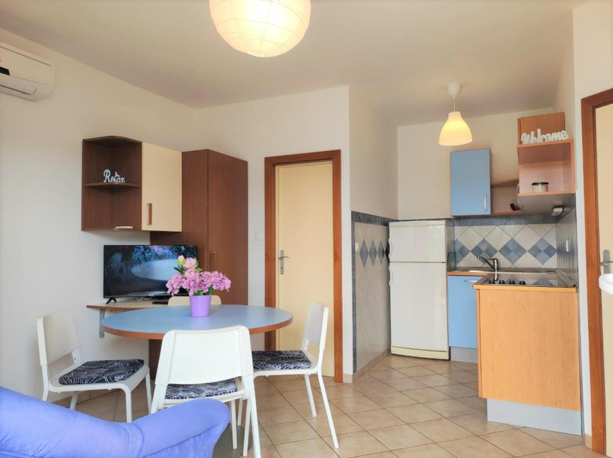 Apartment Rose Krk Town Exterior foto