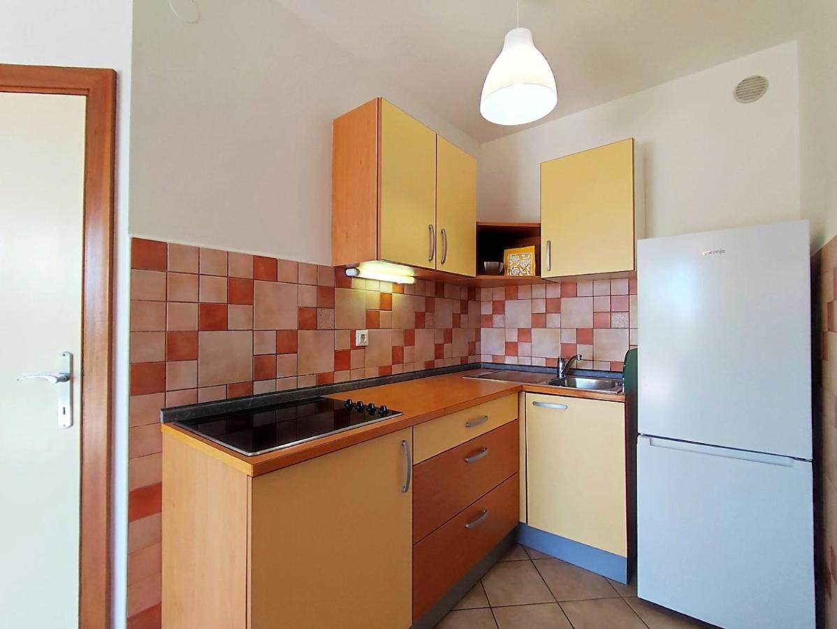 Apartment Rose Krk Town Exterior foto