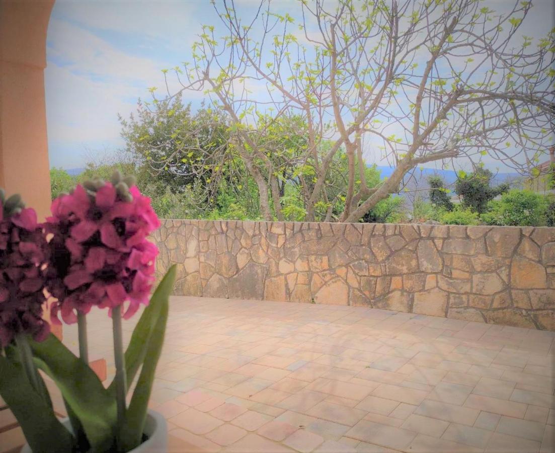 Apartment Rose Krk Town Exterior foto